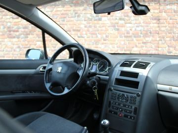 Peugeot 407